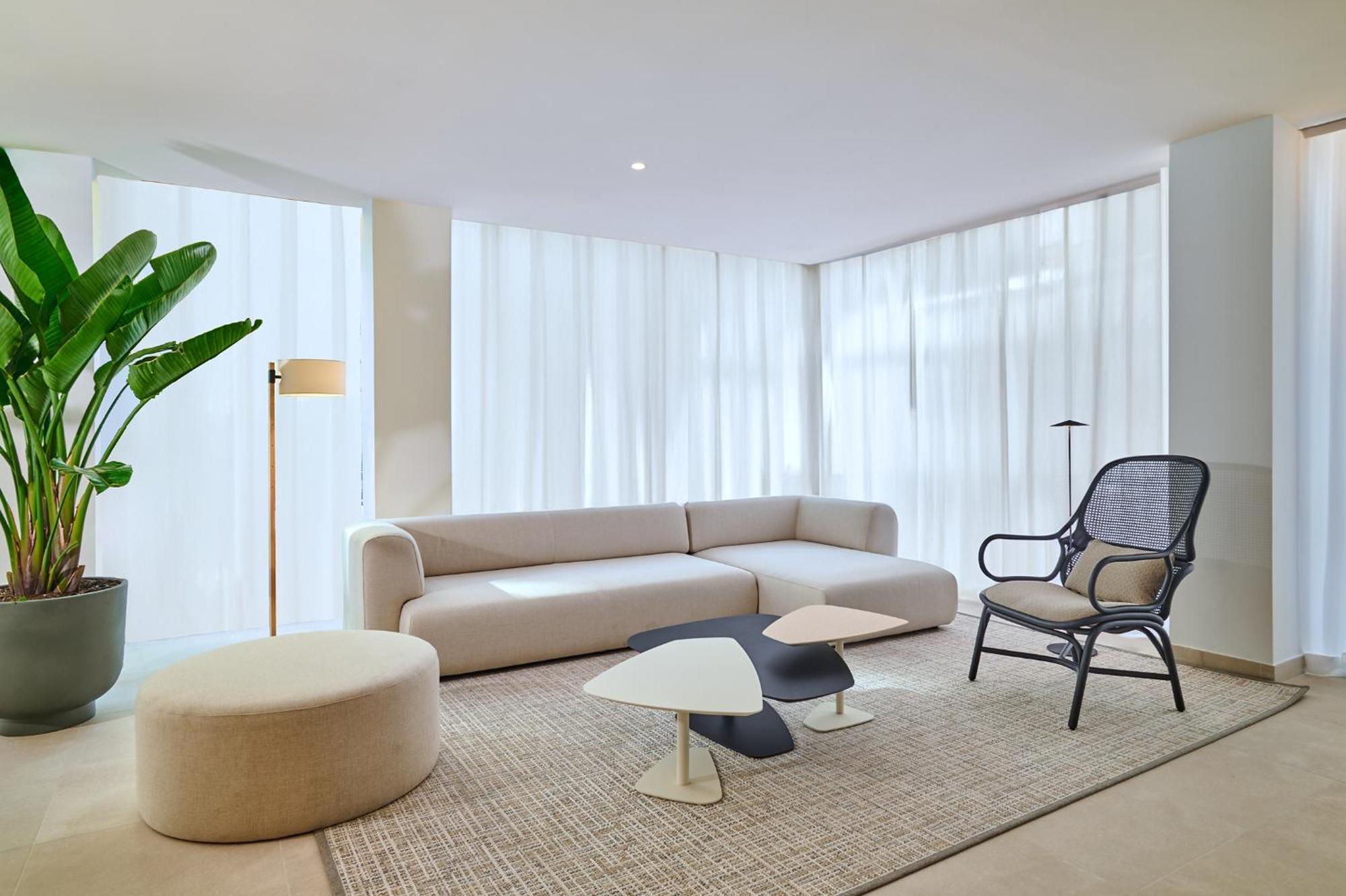 Apartamentos Luna Suites Granada Esterno foto