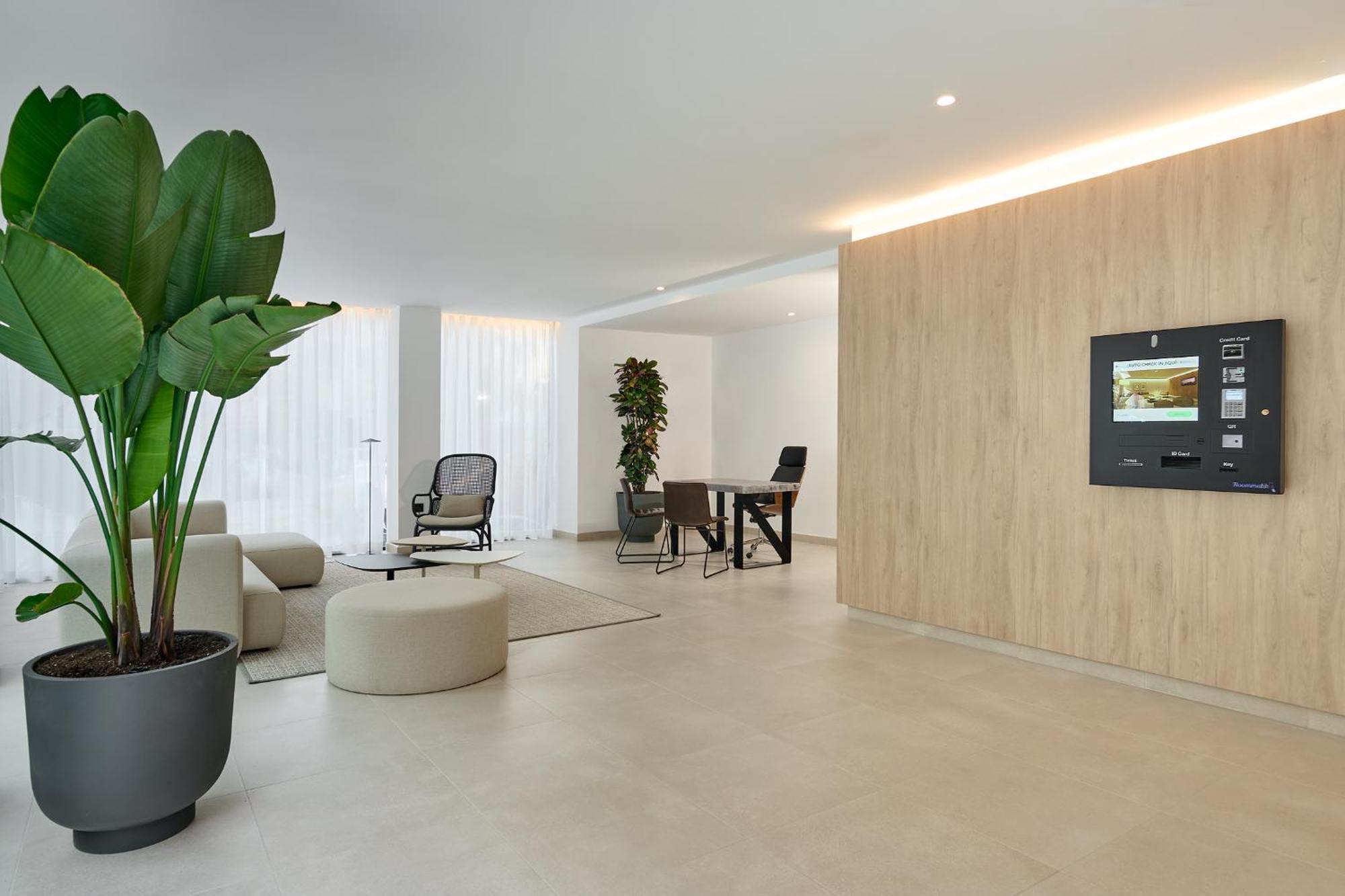 Apartamentos Luna Suites Granada Esterno foto